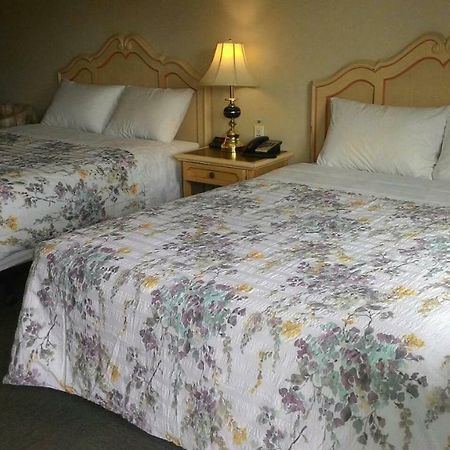 Round-Up Motel Clinton Dış mekan fotoğraf