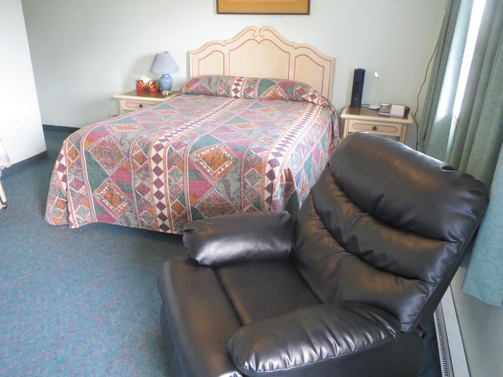 Round-Up Motel Clinton Dış mekan fotoğraf