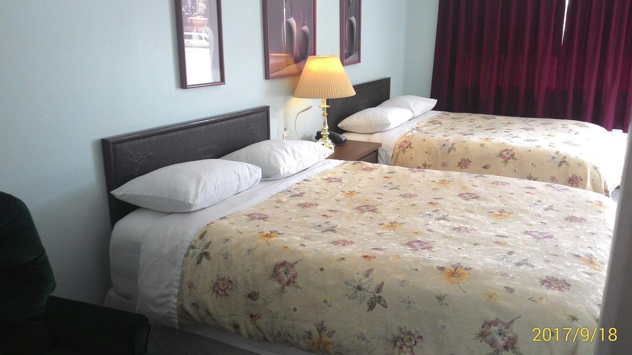 Round-Up Motel Clinton Dış mekan fotoğraf