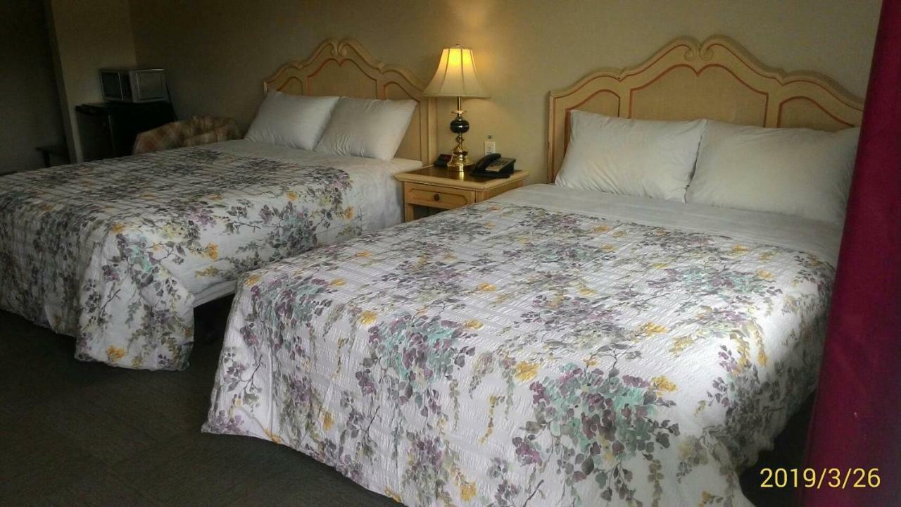 Round-Up Motel Clinton Dış mekan fotoğraf